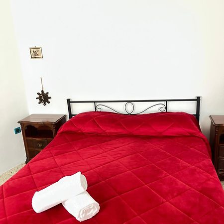 Rooms For Rent Livorno-Center Екстер'єр фото